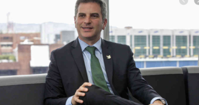 Ex alcalde de Montería, Carlos E. Correa es nuevo ministro de Medio Ambiente