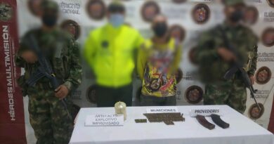 En acción conjunta entre el Ejército y la Policía capturan a un hombre e incautan material bélico