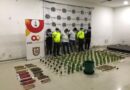 Dos hombres capturados con licor aduecterado