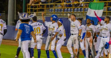 Vaqueros derrotó 8-4 a Caimanes en primer juego de la serie en Montería